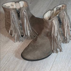 Booties with fringe